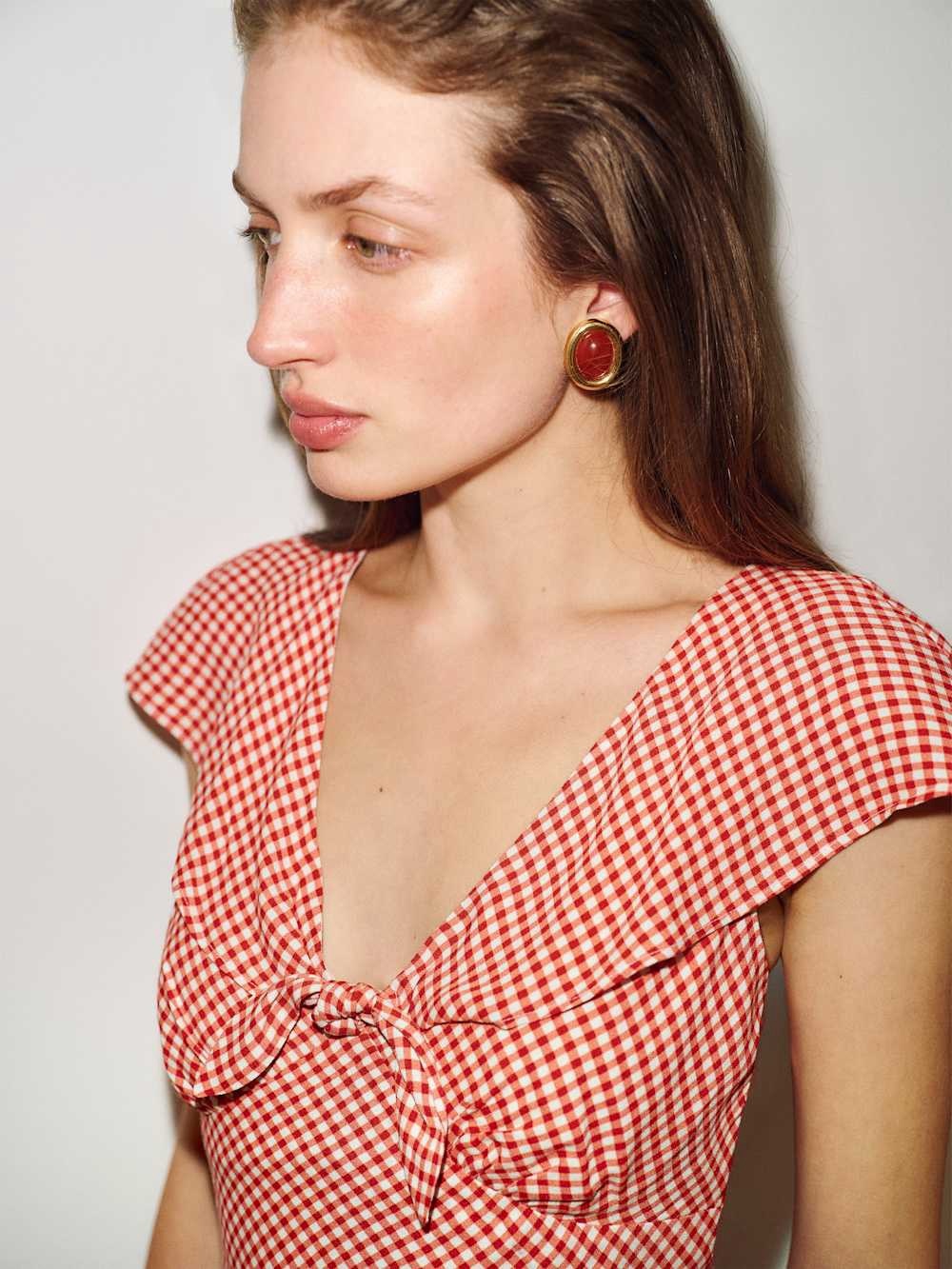 Reformation Reagan Top strawberry check - Size 4